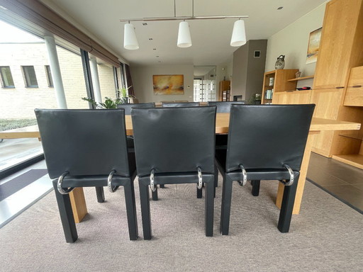 6 B&B Italia leather dining chairs – vintage Italian design