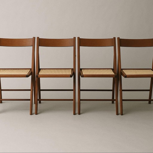4 x Mid-Century wooden cane folding chairs - Italian design with webbing cane 