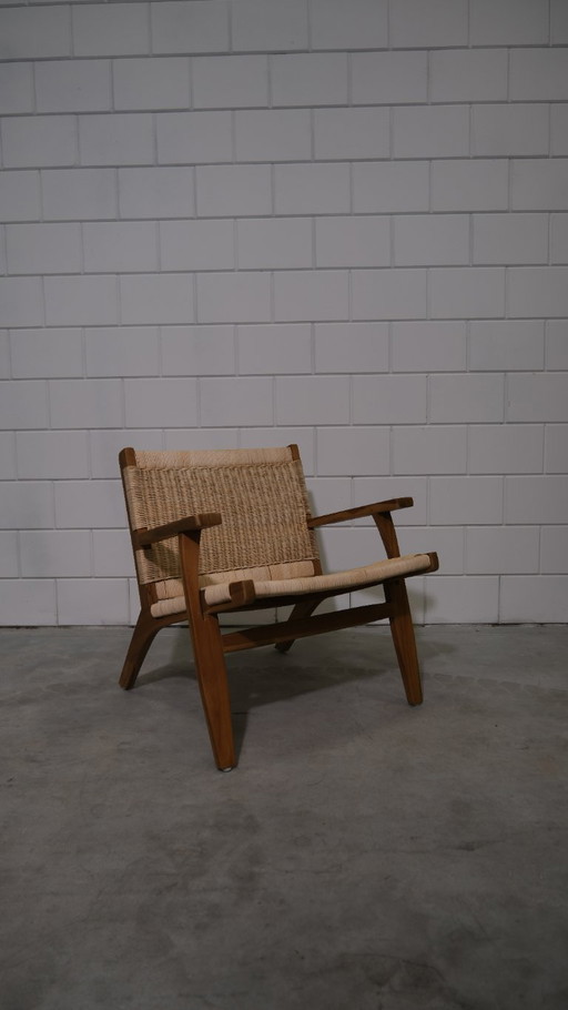 Valbona Lounger – massief teak met handgeweven koord (showroommodel)