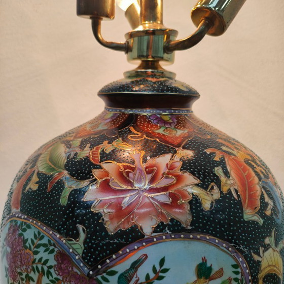 Image 1 of Antique vase lamp, Chinese table lamp, porcelain bedside lamp