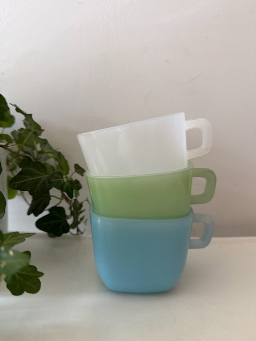 Juego de 3 tazas de Opalina