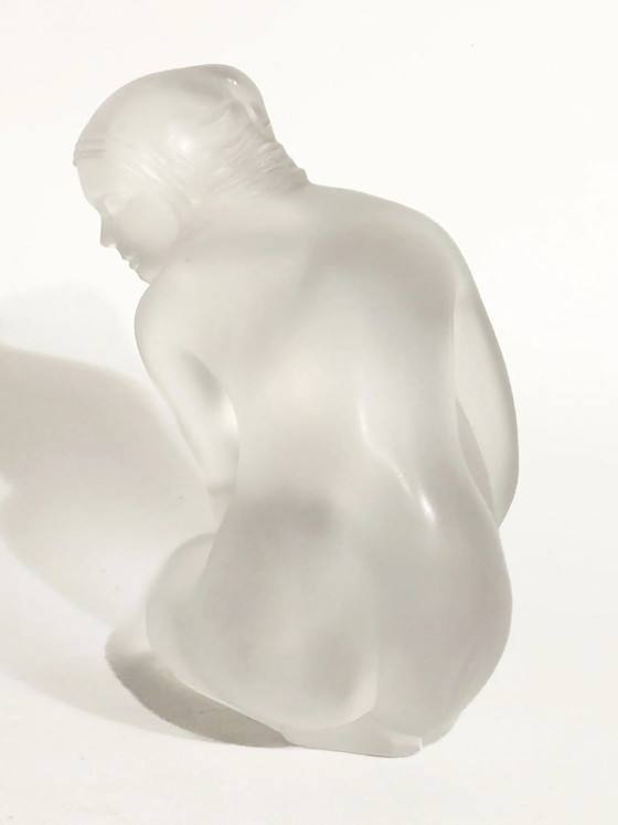 Statuetta in cristallo Lalique 'Petite Vue Venus' anni '90 – Sculture (photo 3 of 10)
