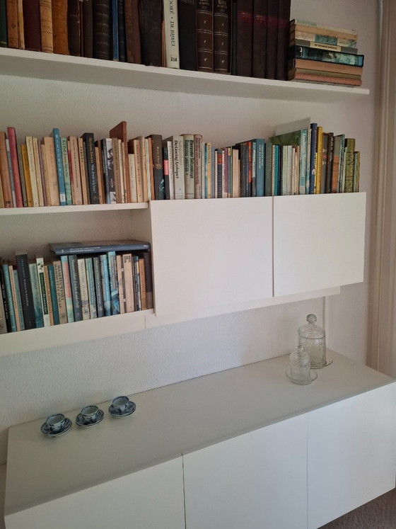 Vintage 1970 white Wall cabinet – Other (photo 3 of 9)