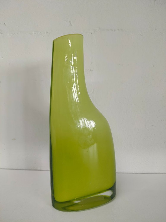 Elegant asymmetric Okkso Vases Ikea 90s, Glass, Green, Modern (photo 6 of 10)