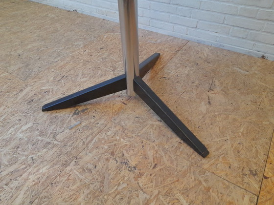 Image 1 of Spectrum dining table TE 06