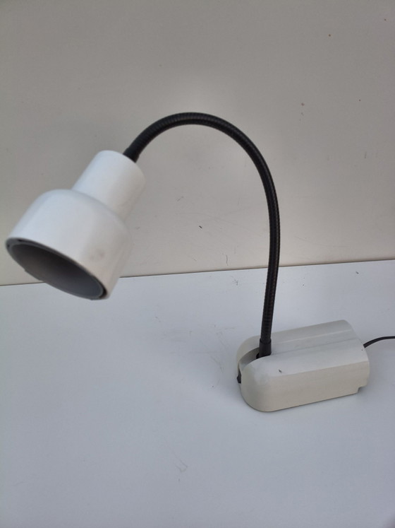 Lampada da tavolo Tholos Studio – Ernesto Gismondi per Artemide (Anni '70) – Lampade da tavolo, Metallo (photo 7 of 10)