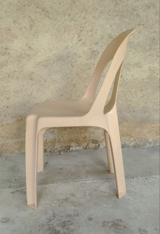 Sedia di design monoblocco di Henry Massonnet per Stamp - anni '80 – Sedie da pranzo, Plastica (photo 3 of 10)