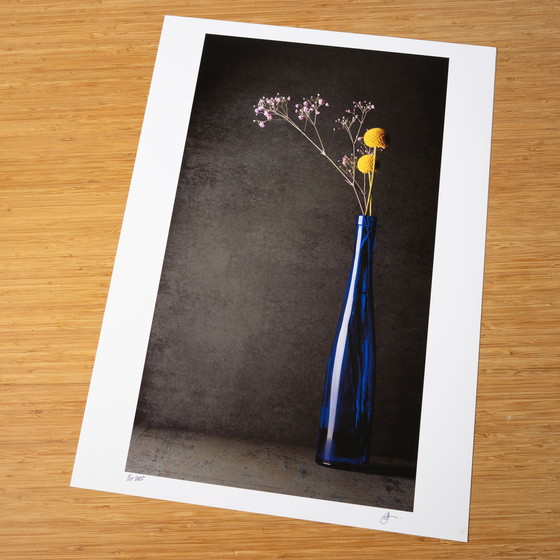 Image 1 of Botella azul