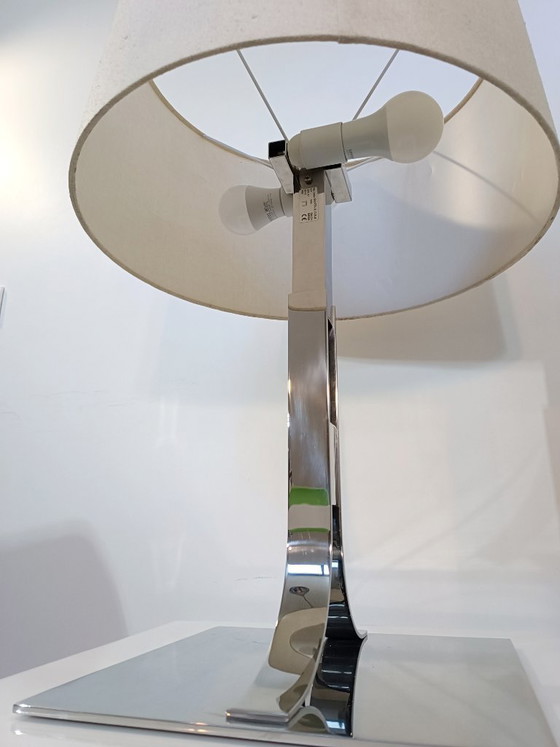 Bedeutende Bach-Lampe von F. Correa und A. Mila für Santa & Cole, 1970er Jahre – Tischlampen, Metal (photo 6 of 14)