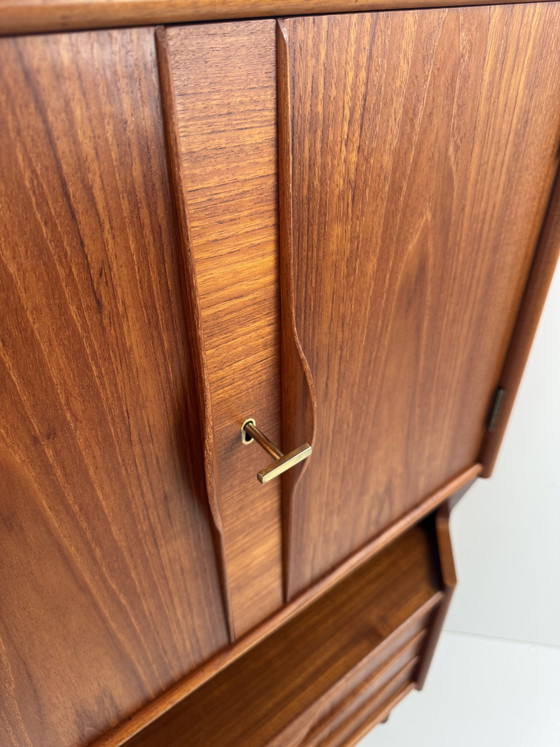 Image 1 of Gunnar Falsig Eckbarschrank für Falsigs Møbelfabrik – Intelligentes dänisches Design