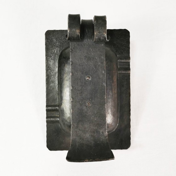Handgeschmiedeter Aschenbecher im brutalistischen Stil, Belgien, 1960er Jahre – Dekorative Objekte, Iron (photo 7 of 10)