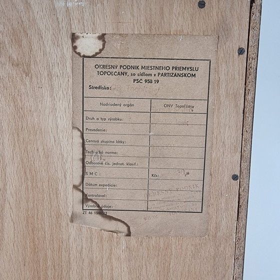 Vintage Wardrobe in Walnut, 1970s – Wood (photo 8 of 12)