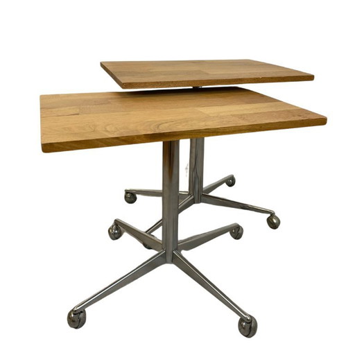 Ensemble de tables d'appoint mobiles avec plateau en chêne