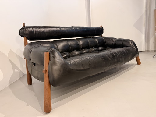 Divano Percival Lafer MP 81 Brutalista moderno brasiliano