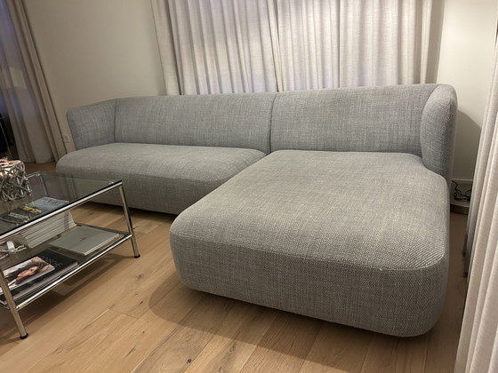 Image 1 of Divano Koozo Ryan