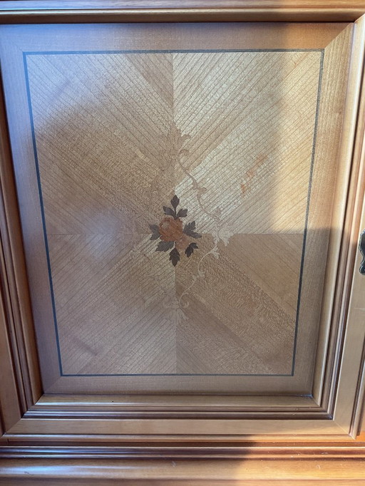 Vitrina de cristal de un fabricante italiano