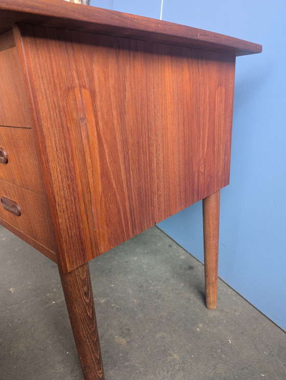 Bureau autoportant danois en teck Mid-Century, années 1960 – Bureaux, Wood (photo 8 of 13)