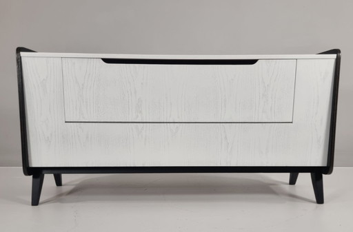 Vintage commode van essenhout, jaren 70