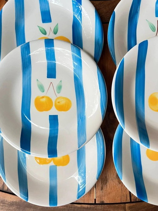 Set of 6 TRECI dinner plates Italy - Hand-painted porcelain vintage cherries