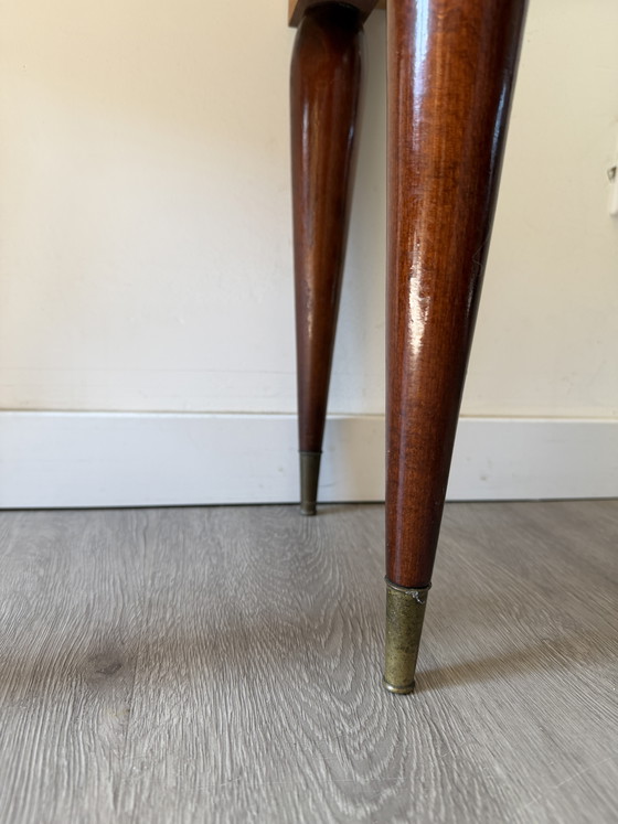 Image 1 of Kleiner Beistelltisch mit Schublade