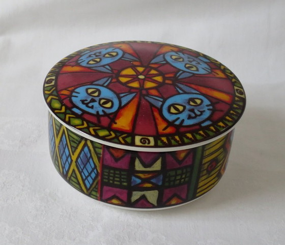 Image 1 of Villeroy & Boch Cat Cat Box lidded box