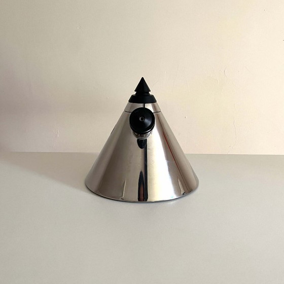 Image 1 of Vev Vigano Robinson Design 1990 Bollitore a fischio piramidale