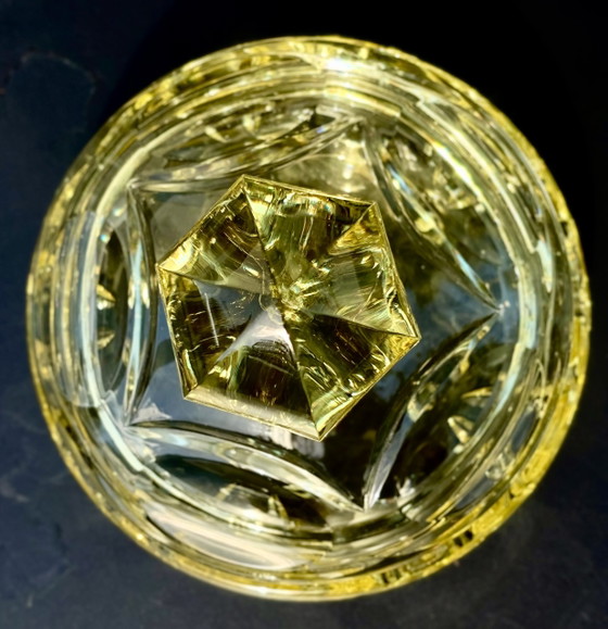 Boîte à couvercle en cristal Art Déco lourde, ambre – bonbonnière vintage – Objets déco, Crystal (photo 4 of 6)