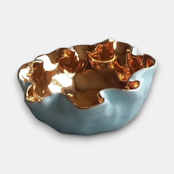 Image 1 of Vintage (1950-1970) decoratief keramische schaal uit de mid-century periode (ca. 1950–1970).