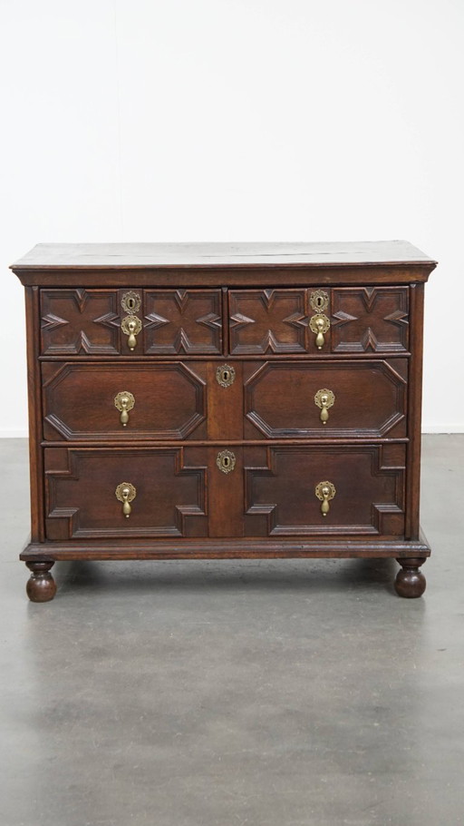Commode anglaise ancienne du XVIIIe siècle