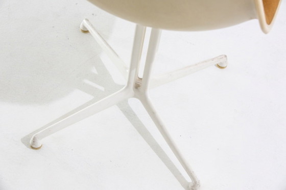 Image 1 of Herman Miller Eames La Fonda Ocre/Amarillo