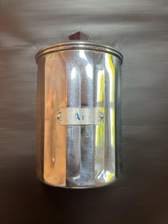 Image 1 of Set van 3 vintage aluminium voorraadpotten