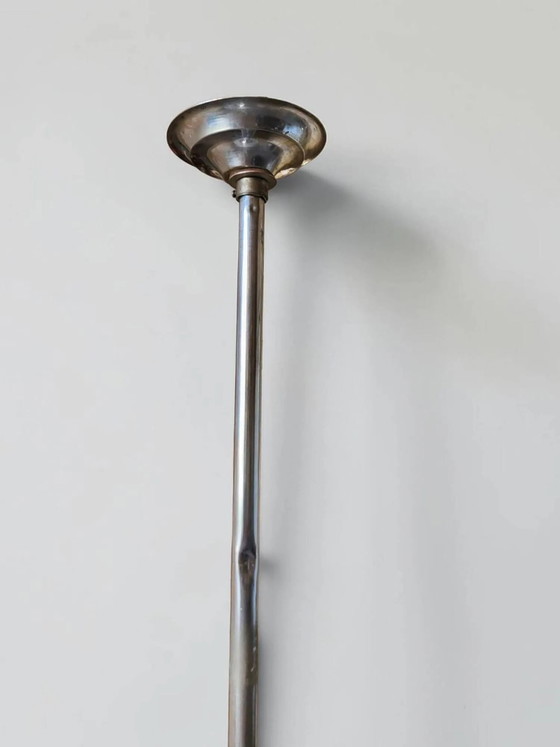 Lámpara colgante de cristal opalino de los años 50. – Lámparas colgantes, Chrome, Art Deco (photo 4 of 9)