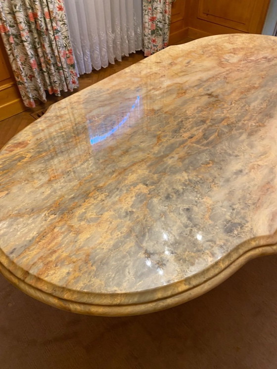 Image 1 of Table de salle à manger en marbre