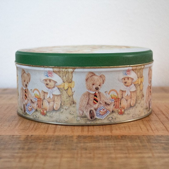 Image 1 of Vintage Teddy Tum Tum cookie tin: British design from the 90s, bear tableware, green and beige