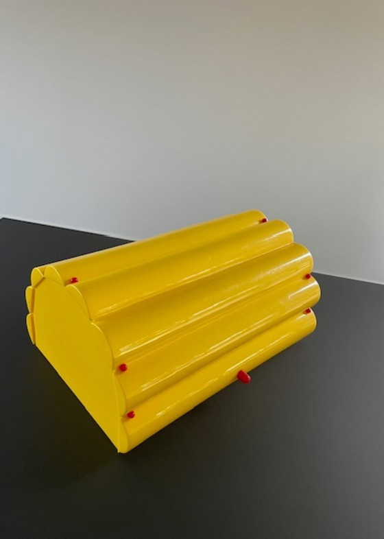 Image 1 of Vintage Memphis bread box Daisy Italian design