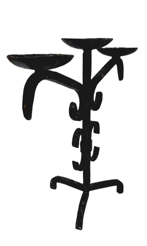 Image 1 of Candelabro triple antiguo de hierro forjado a mano
