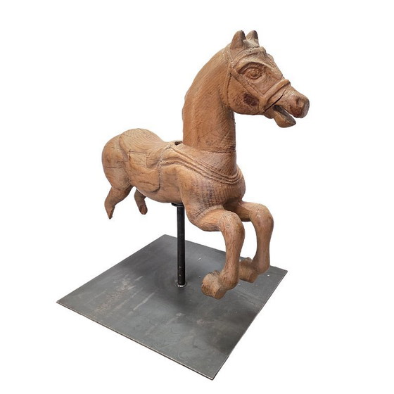 Image 1 of Antikes hölzernes Karussellpferd auf Ständer, Ende des 19. Jahrhunderts