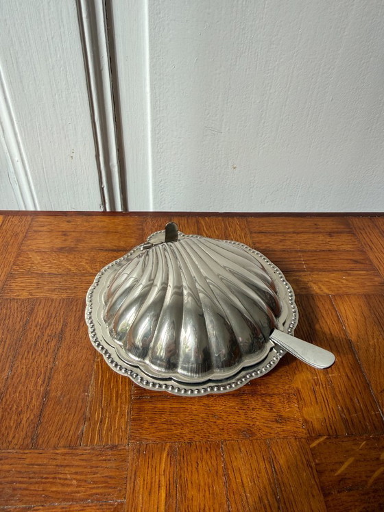 Image 1 of Butterdose aus Edelstahl in Muschelform