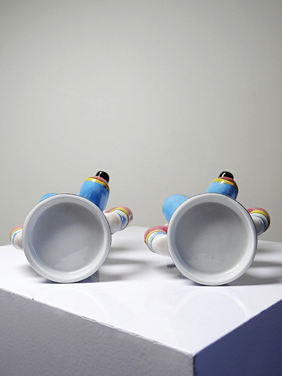 Image 1 of Paire de bougeoirs en porcelaine chinoise peinte à la main, années 1950-1970