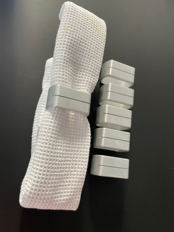 Image 1 of Set of 6 minimalist napkin rings / name card holders – aluminium design