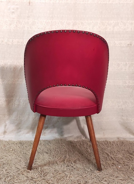 Image 1 of Sedia da cocktail in legno e similpelle rossa di Thonet - anni '50/'60