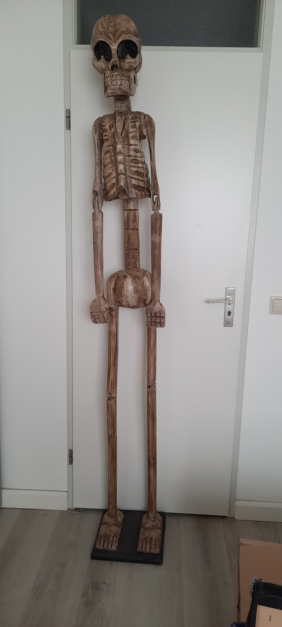 Image 1 of Grand cadre en bois Art populaire