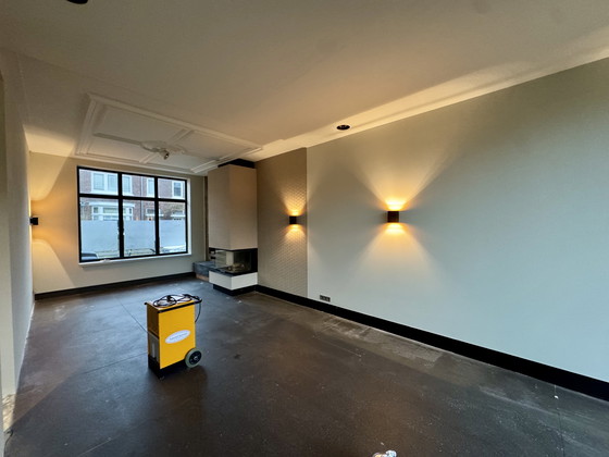 Image 1 of 6x Modular Lighting Instruments Duell wandlamp zwart/goud