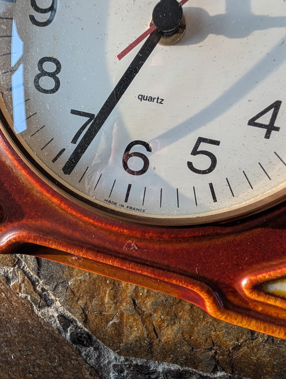 Image 1 of Vintage Vedette Keramiek klok jaren 70 werkt en onbeschadigd. 