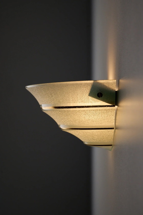 Mid-Century Blue Glass Shell Wall Sconce with Gold Stripes, Wall lights, Brass, Mid Century Modern (photo 6 of 8)