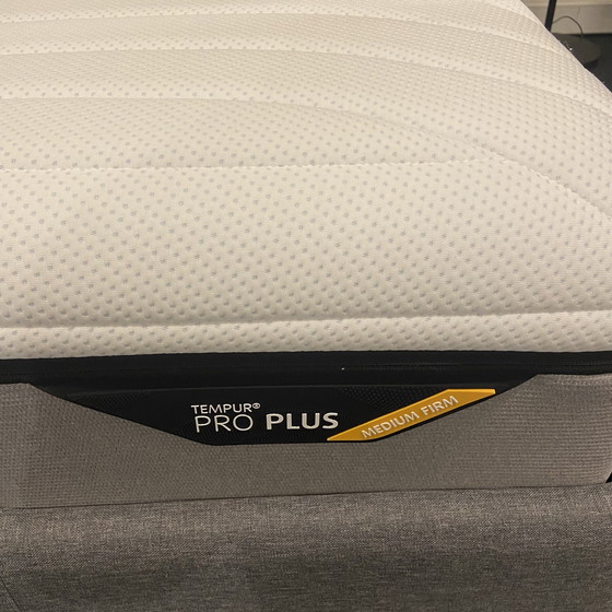 Image 1 of Letto TEMPUR Relax Grigio - 160x200