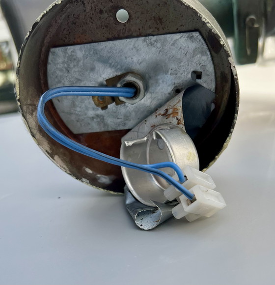 Image 1 of Esclusiva applique di metà secolo in ottone e vetro (ca. anni '70)