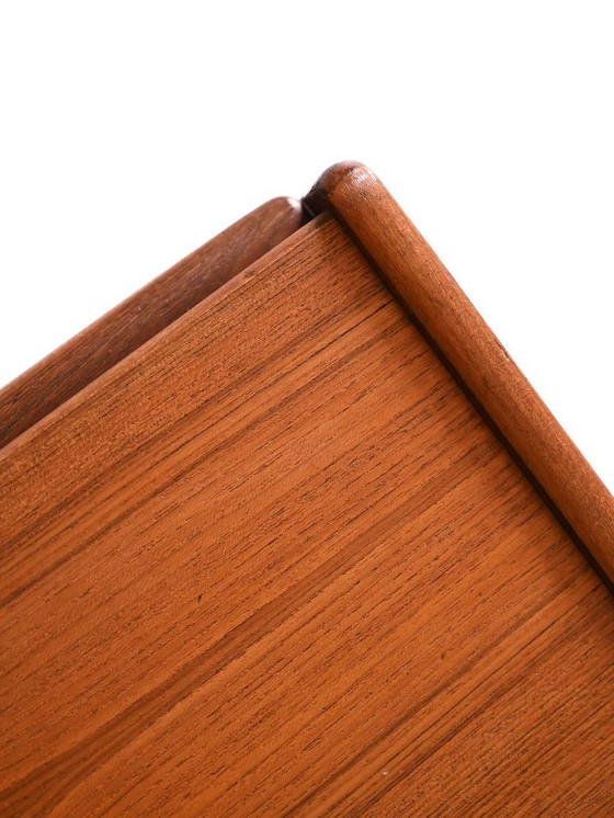 Image 1 of Vintage Deens teakhouten nachtkastje uit de jaren 60