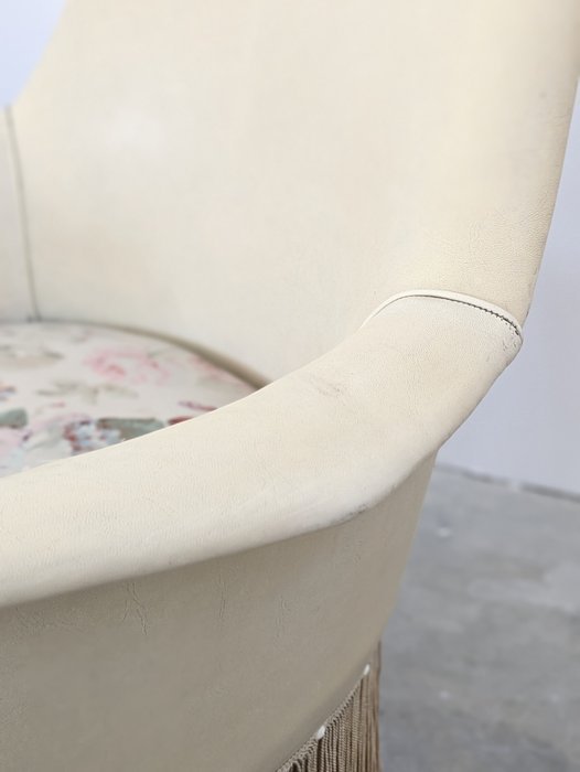 Image 1 of Vintage italian Armchair (2) - Wood, Leather, Fabric - 1960s/1970s