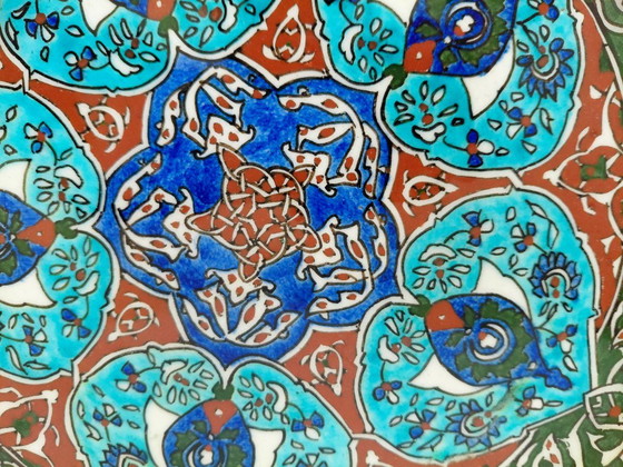 Piatto da parete in ceramica turca, Kütahya (Özen Çini) Vintage anni '70 – Decorazioni murali (photo 7 of 13)